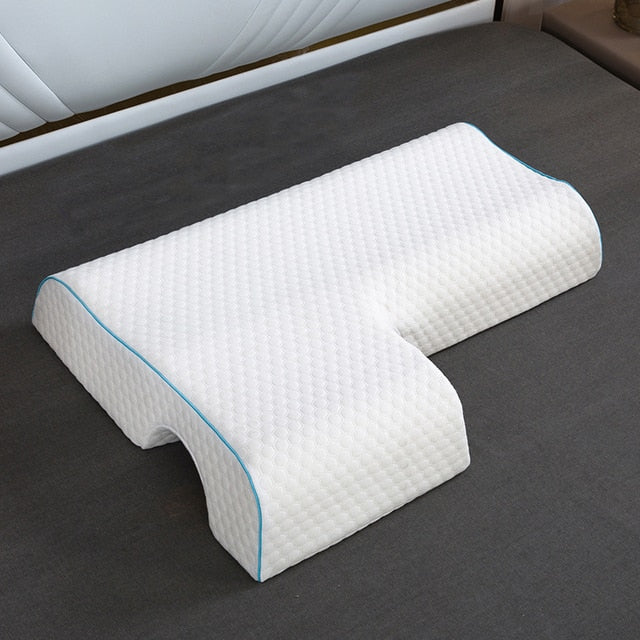The Memory Foam Couple Pillow
