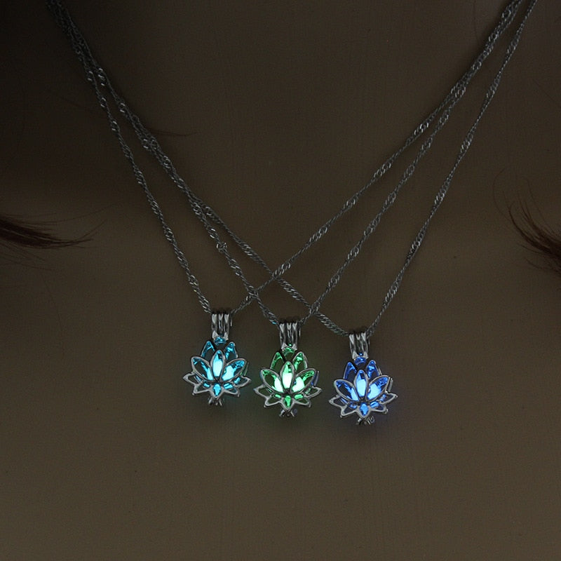 lotus necklace