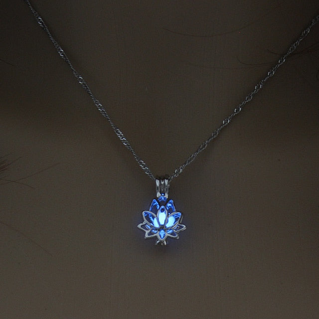 lotus necklace