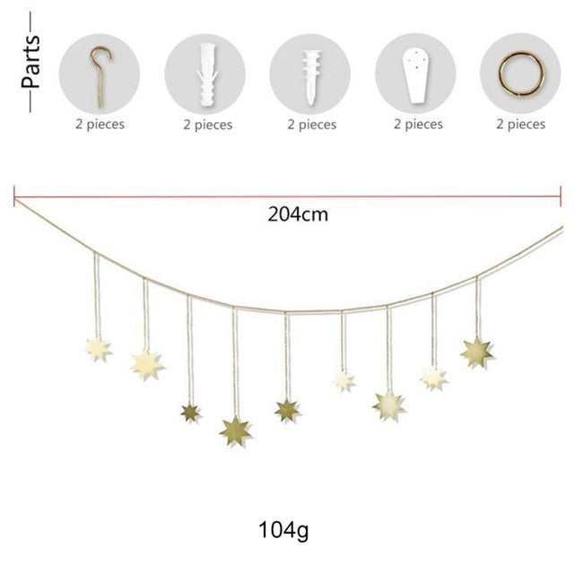 Moon-shaped chain