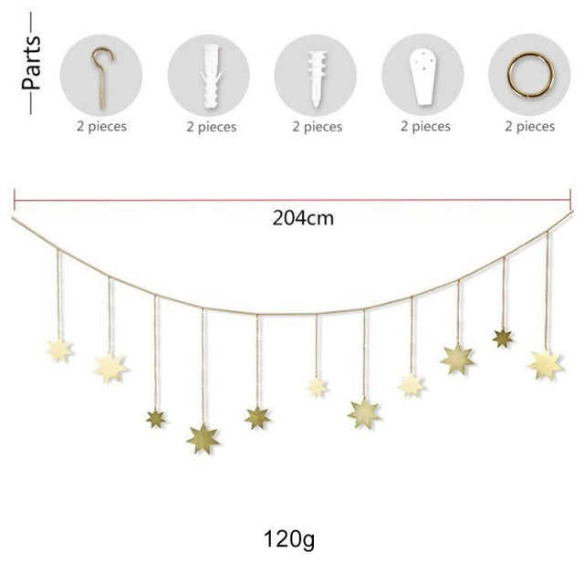 Moon-shaped chain
