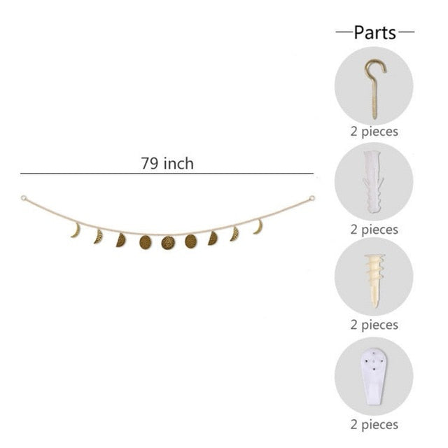 Moon-shaped chain