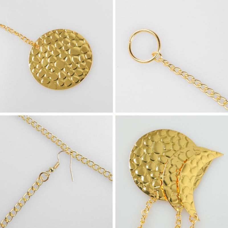Moon-shaped chain
