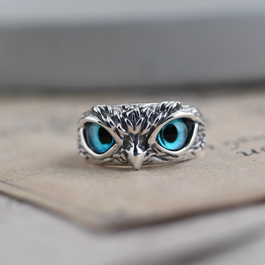 Blue-Eyed Owl
