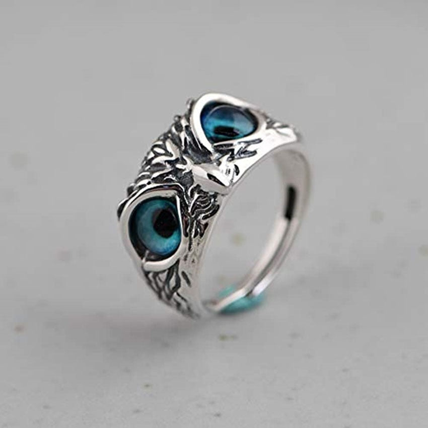 Blue-Eyed Owl