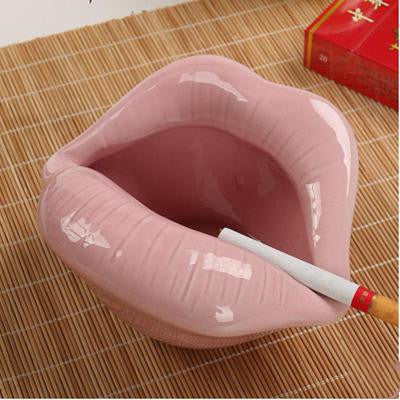 pucker up lips ceramic planter